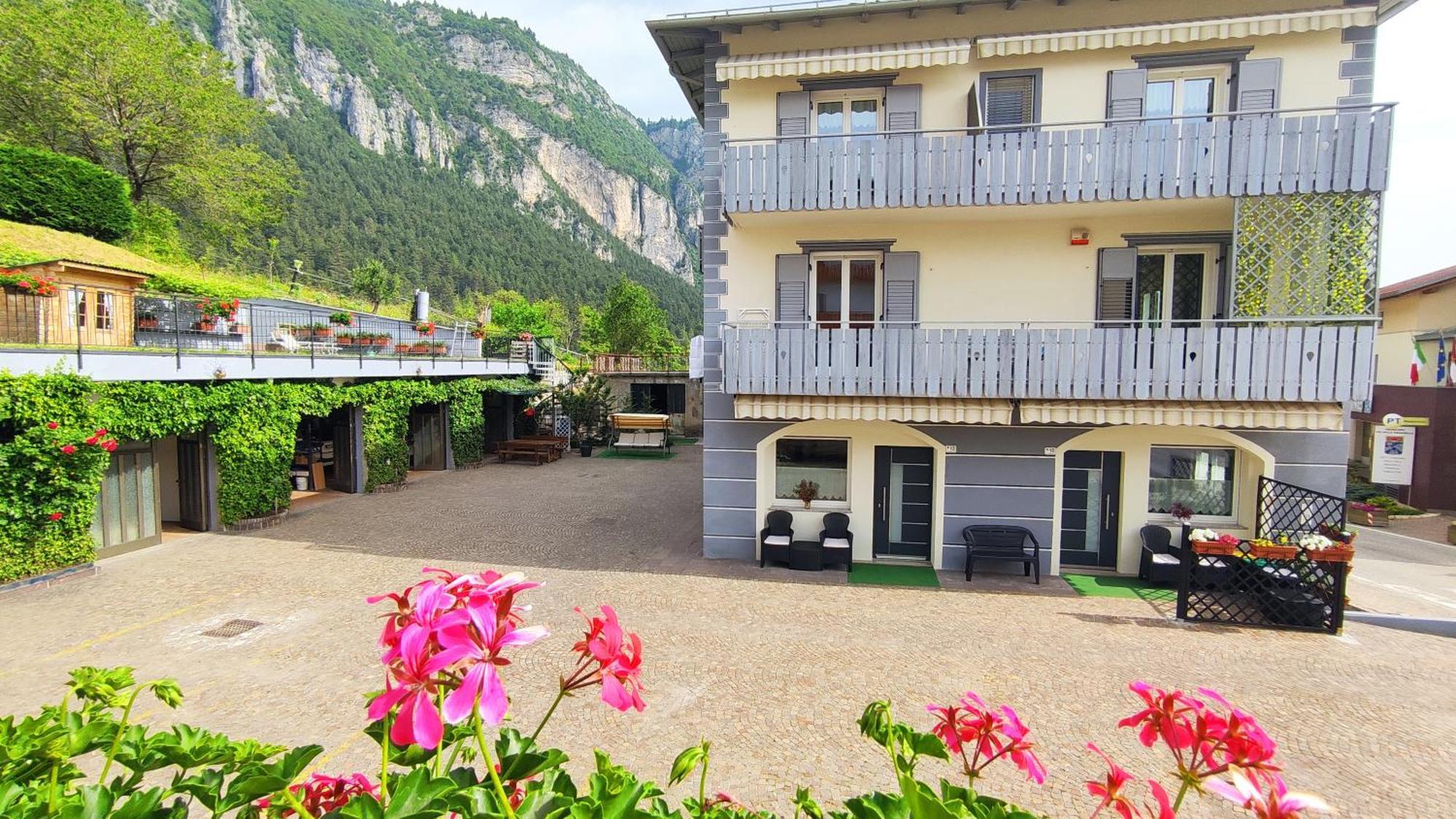 Apartments Giovannini Fai della Paganella Zewnętrze zdjęcie